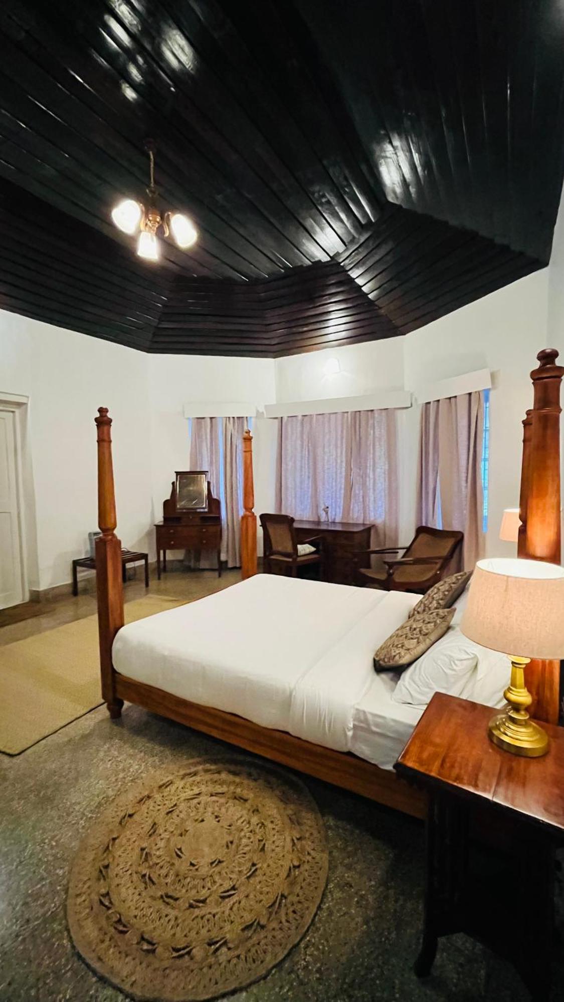 Tentgram Planters Bungalow Suryanelli Buitenkant foto