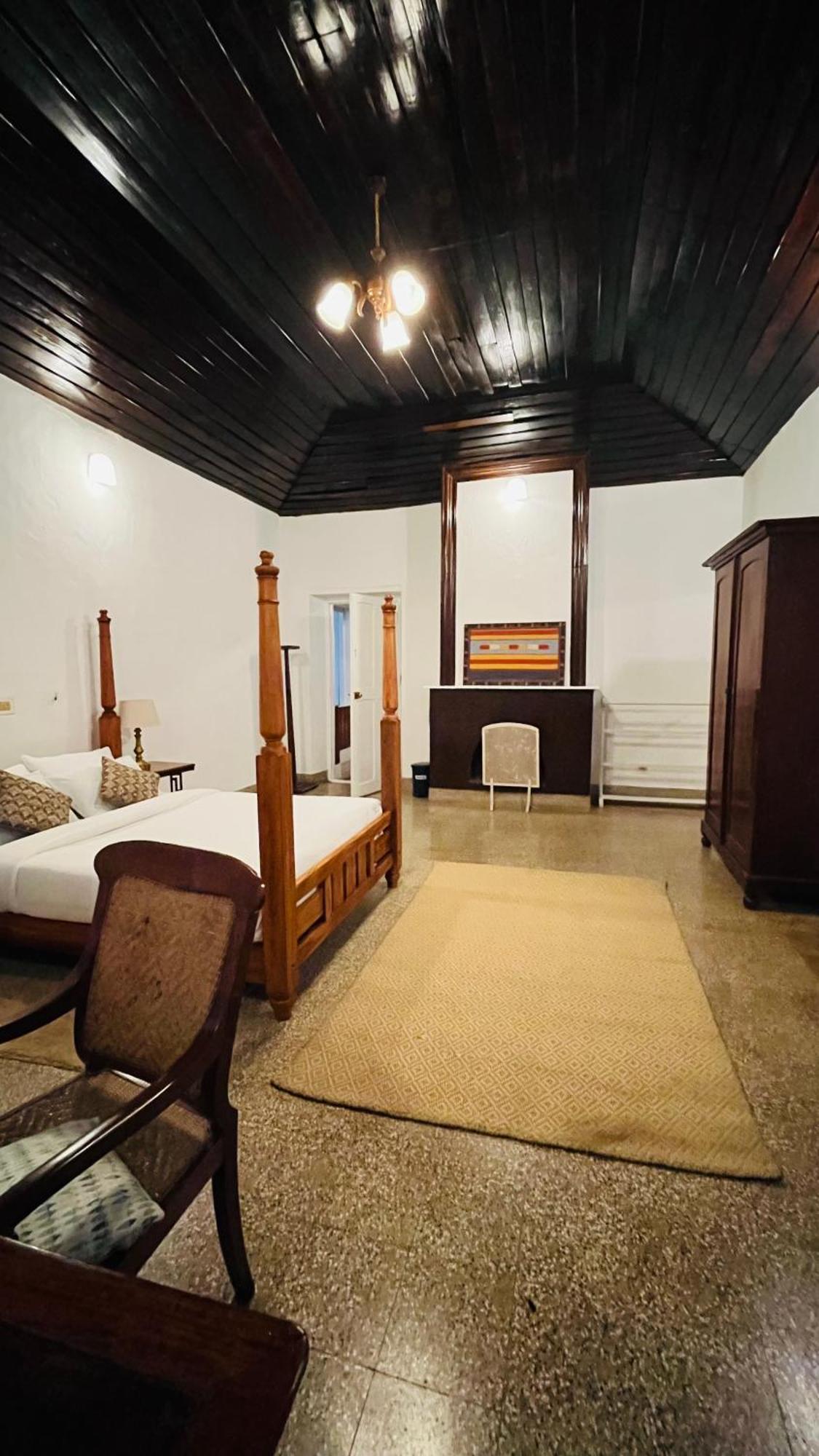 Tentgram Planters Bungalow Suryanelli Buitenkant foto