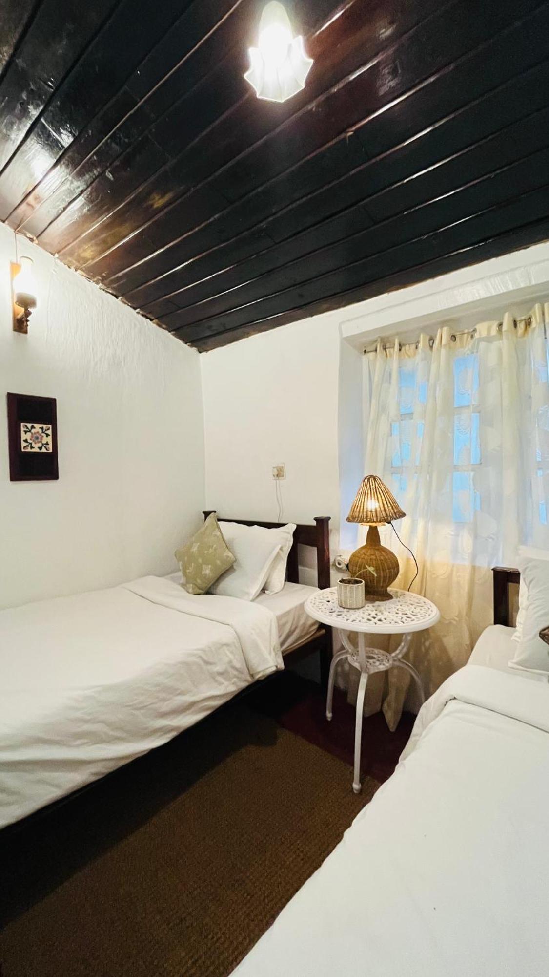 Tentgram Planters Bungalow Suryanelli Buitenkant foto