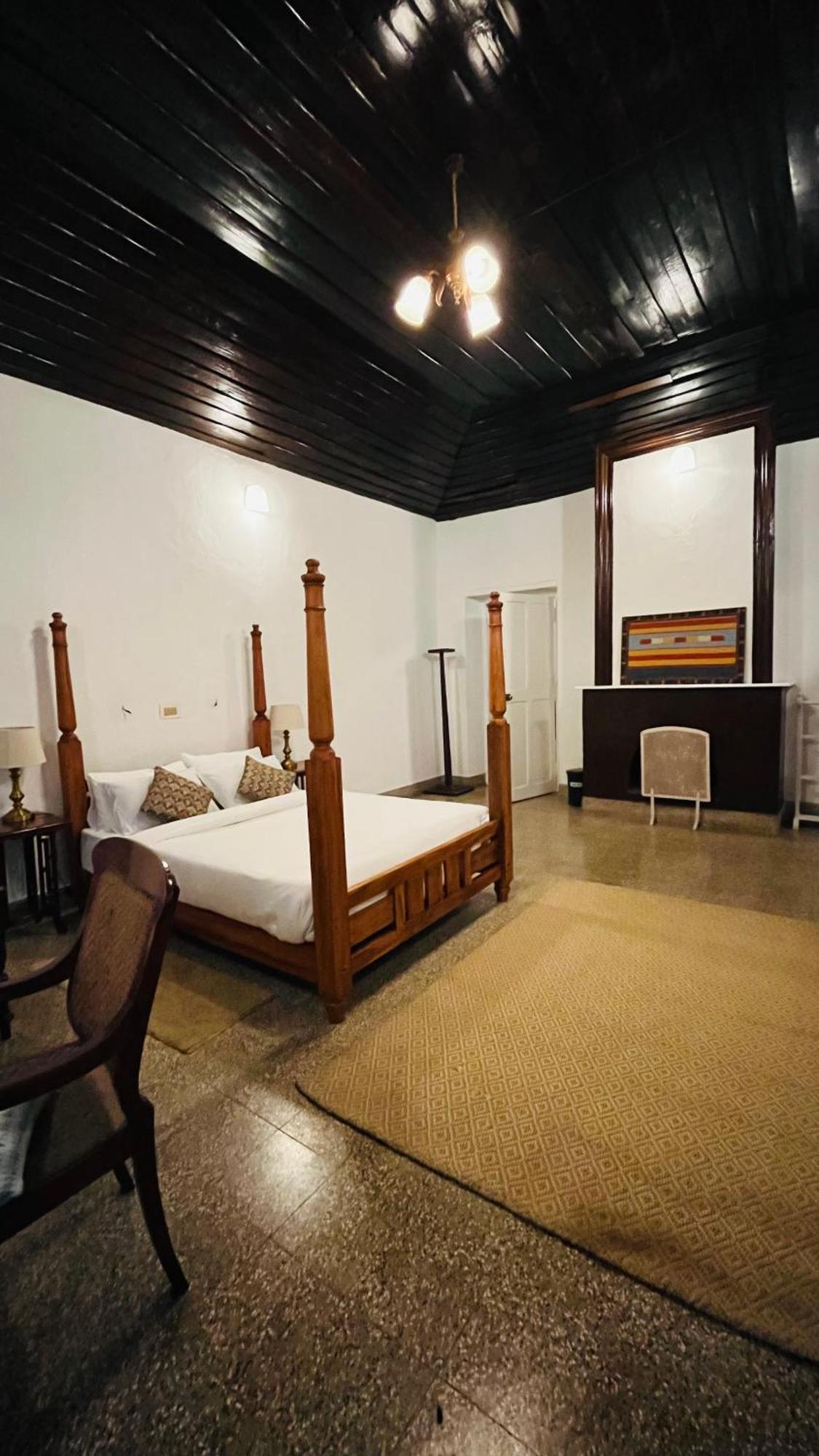 Tentgram Planters Bungalow Suryanelli Buitenkant foto