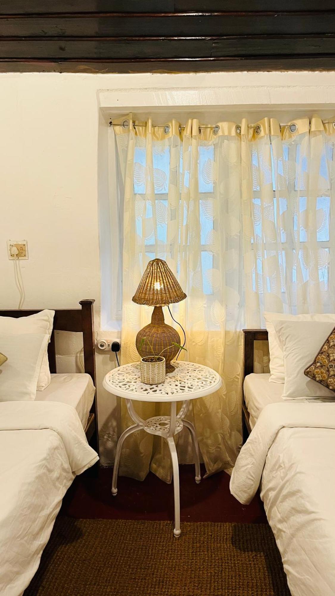 Tentgram Planters Bungalow Suryanelli Buitenkant foto