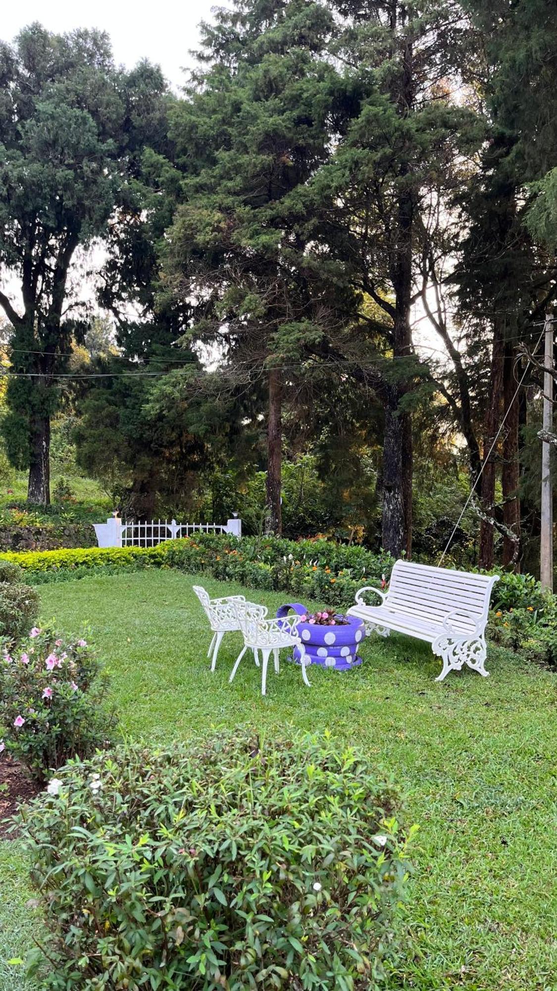 Tentgram Planters Bungalow Suryanelli Buitenkant foto
